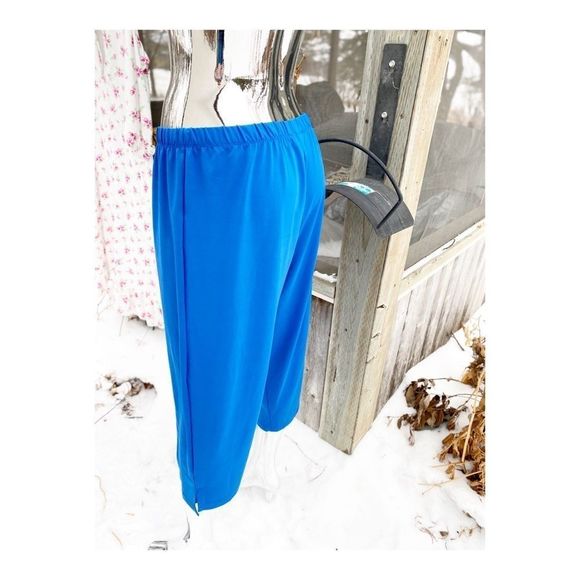 Blue Cropped Spandex Pants Athleisure - Picture 9 of 14